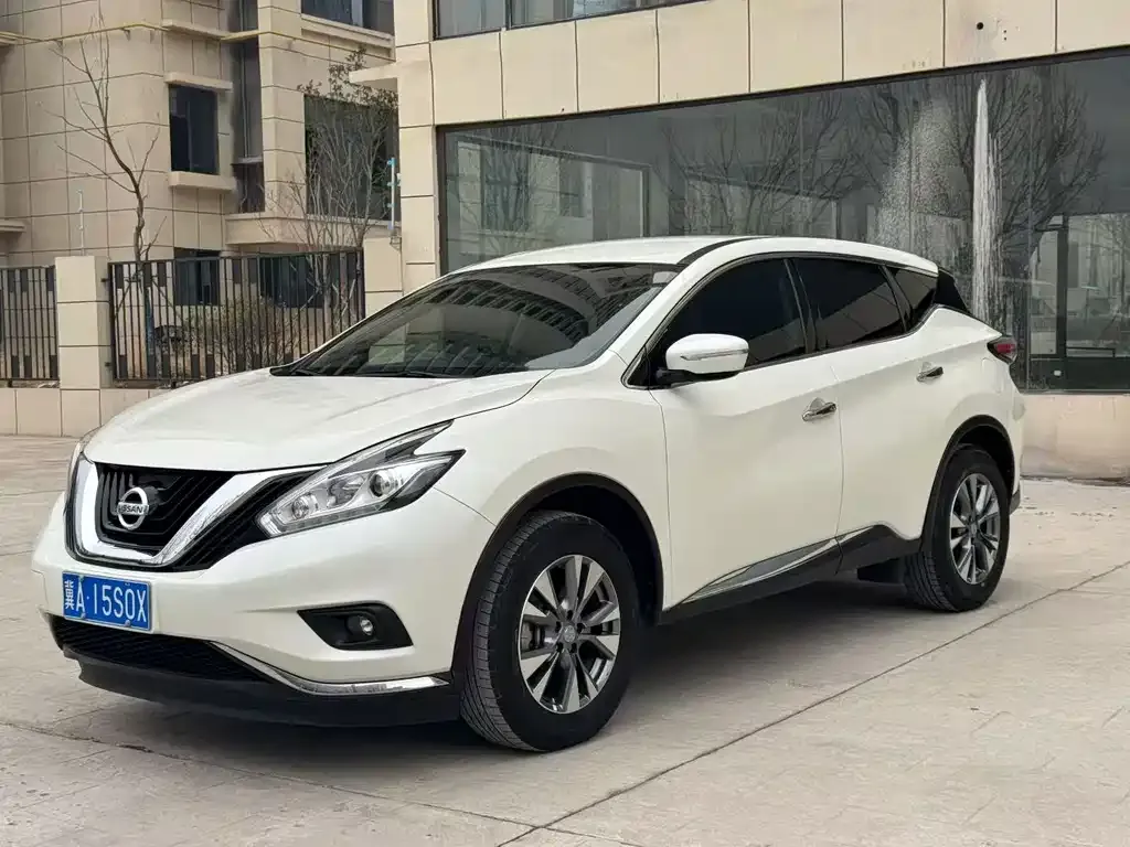 Nissan Murano 2023 из CN, фото 1