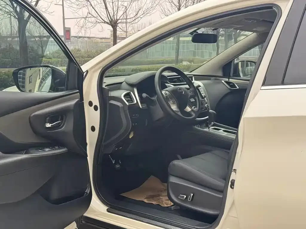 Nissan Murano 2023 из CN, фото 3