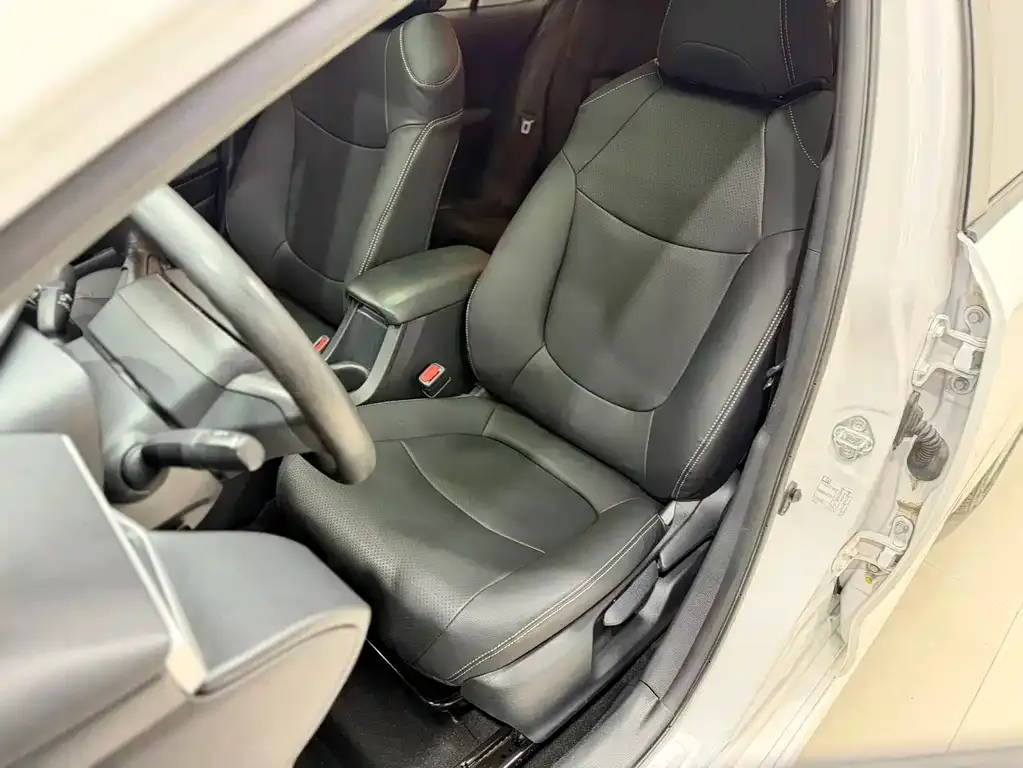 Toyota Corolla 2022 из CN, фото 4