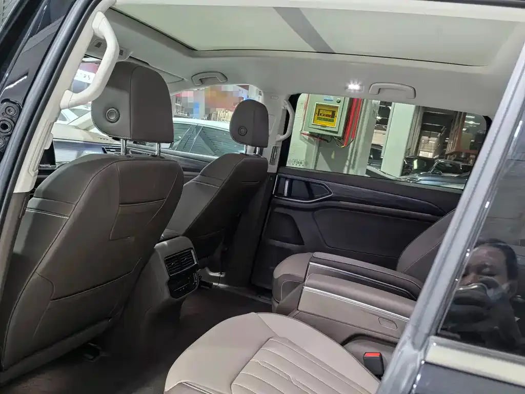 Volkswagen Viloran 2026 из CN, фото 6
