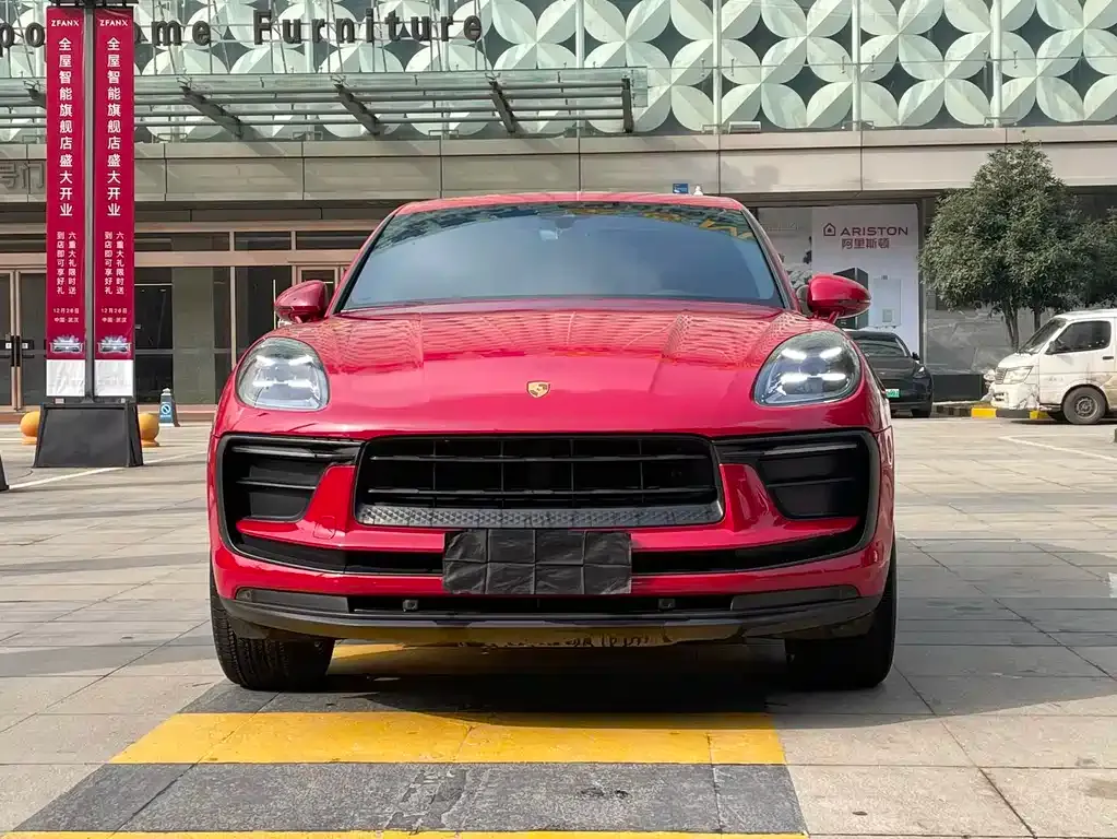 Porsche Macan 2023 из CN, фото 1