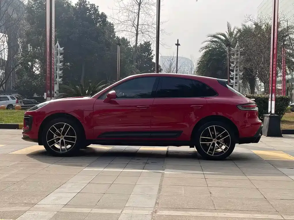Porsche Macan 2023 из CN, фото 4