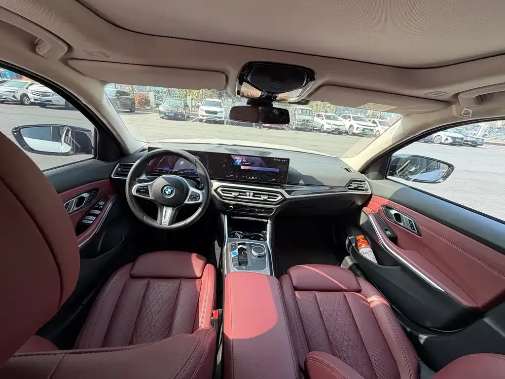 BMW i3 2024 из CN, фото 4