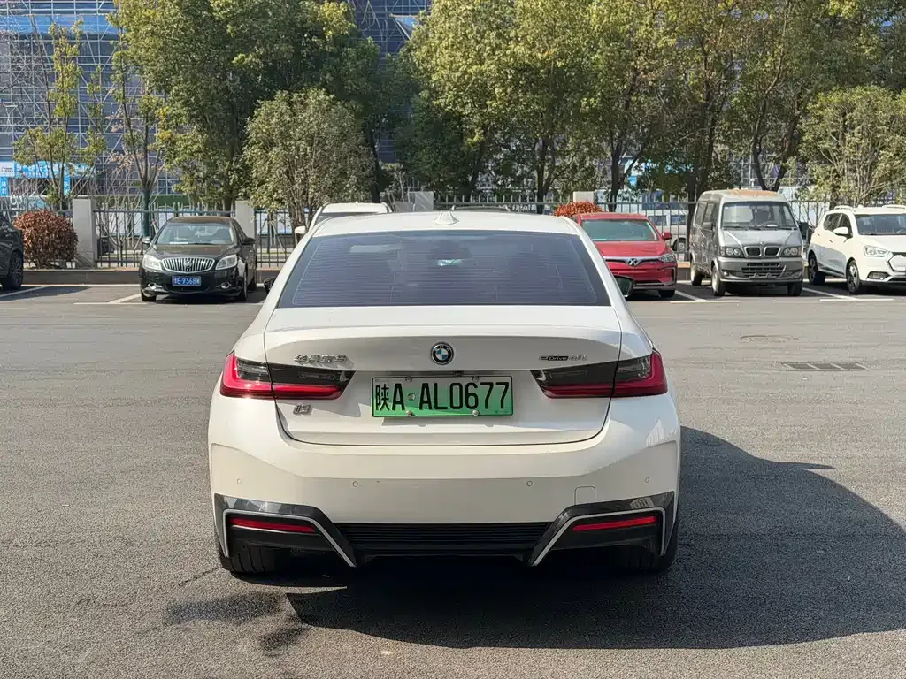 BMW i3 2024 из CN, фото 9
