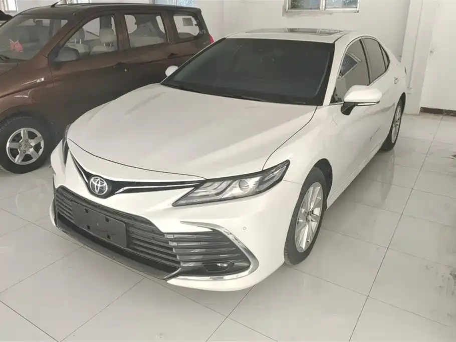 Toyota Camry 2021 из CN, фото 1