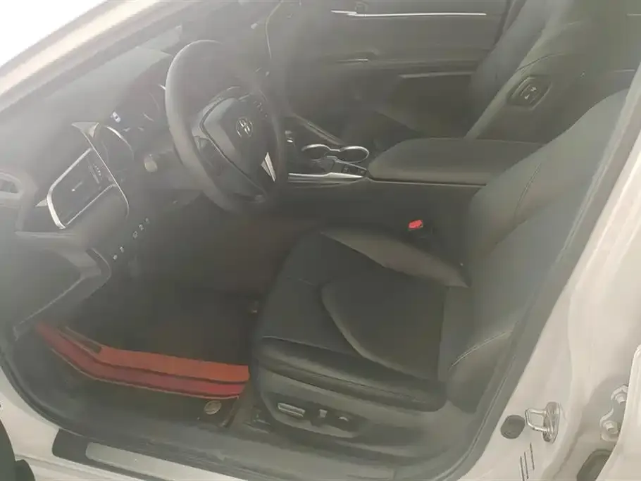 Toyota Camry 2021 из CN, фото 9