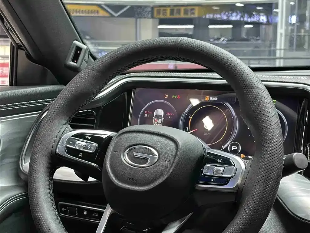 GAC Motor Trumpchi GS8 — фото 4