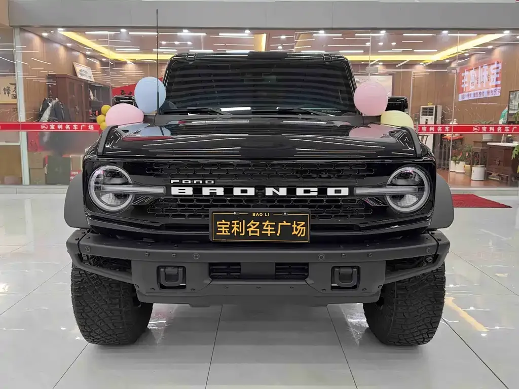 Ford Bronco 2025 из CN, фото 1
