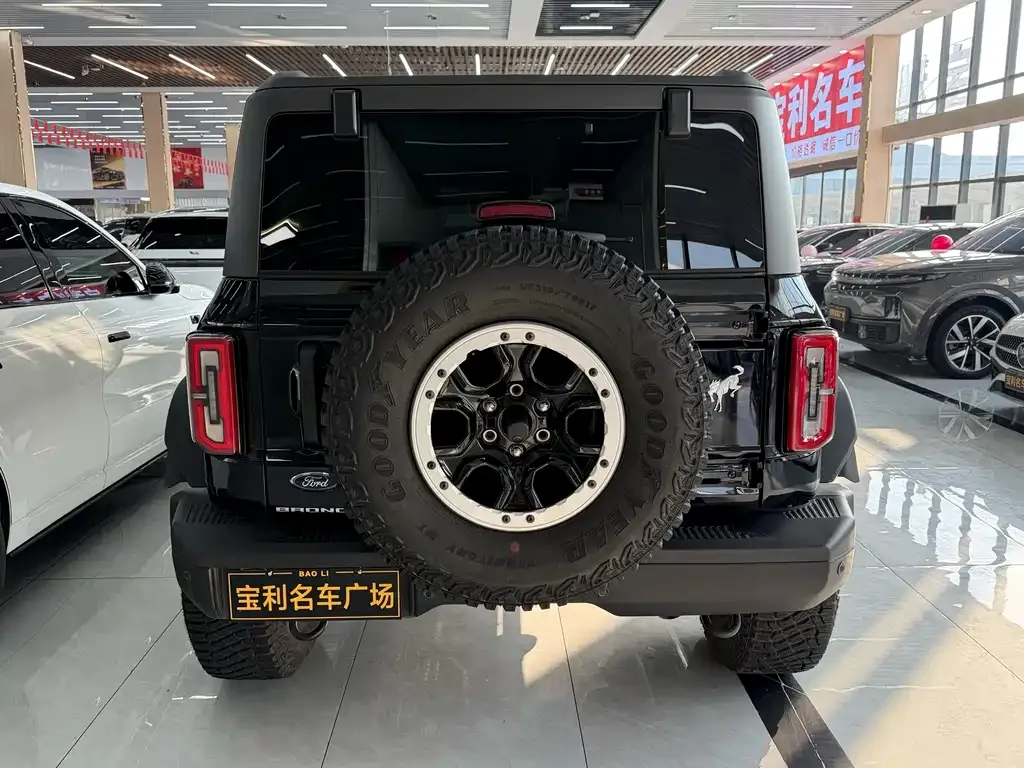 Ford Bronco 2025 из CN, фото 4