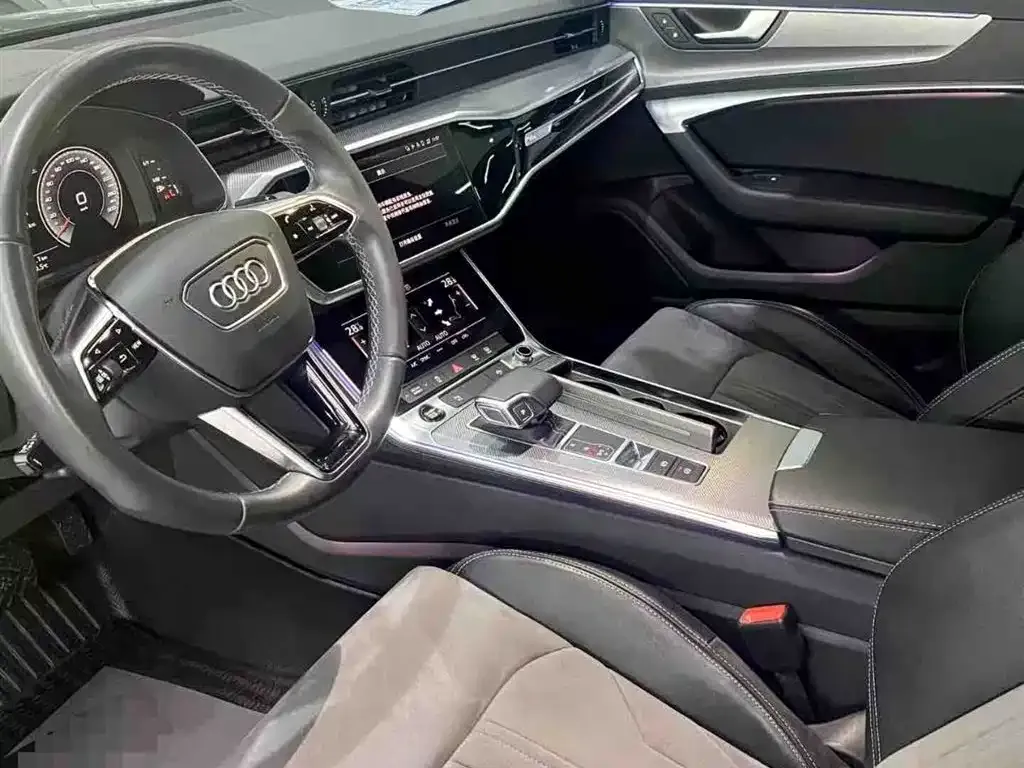 Audi A6L 2022 из CN, фото 6