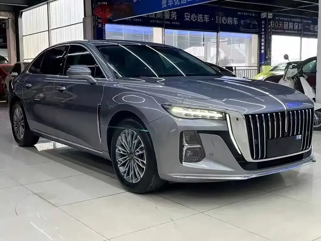 Hongqi H5 — фото 6