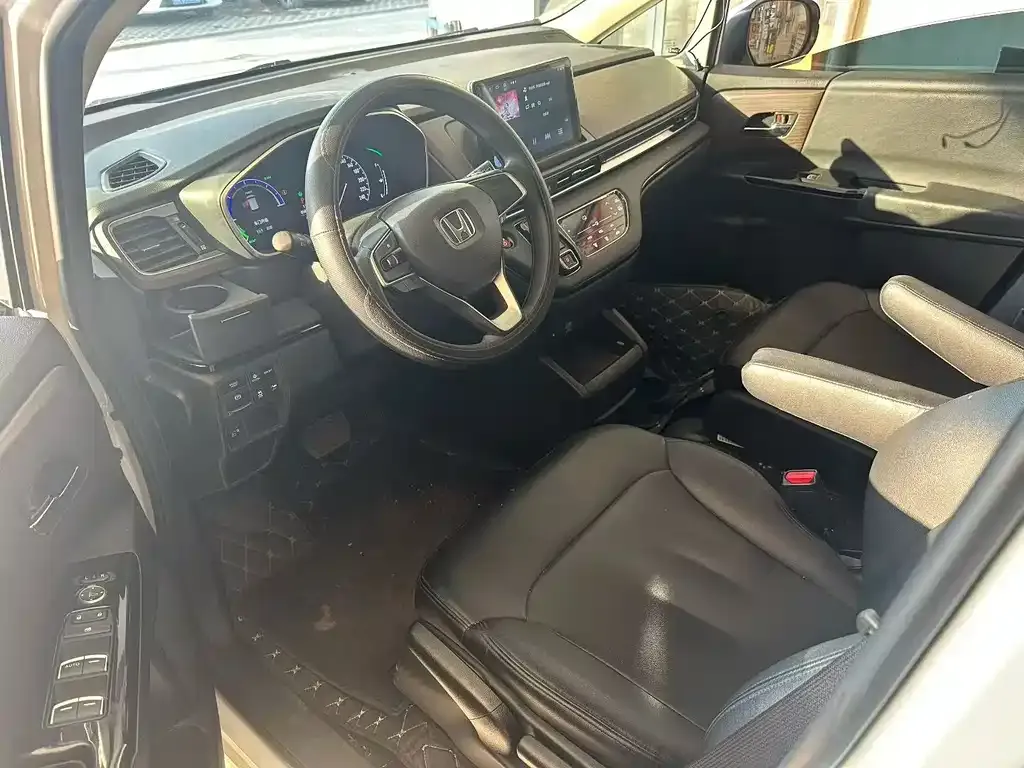 Honda Odyssey 2023 из CN, фото 5