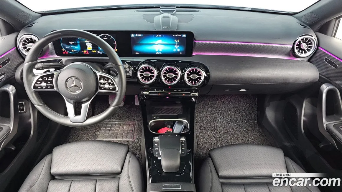 Mercedes-Benz A-Class — фото 10