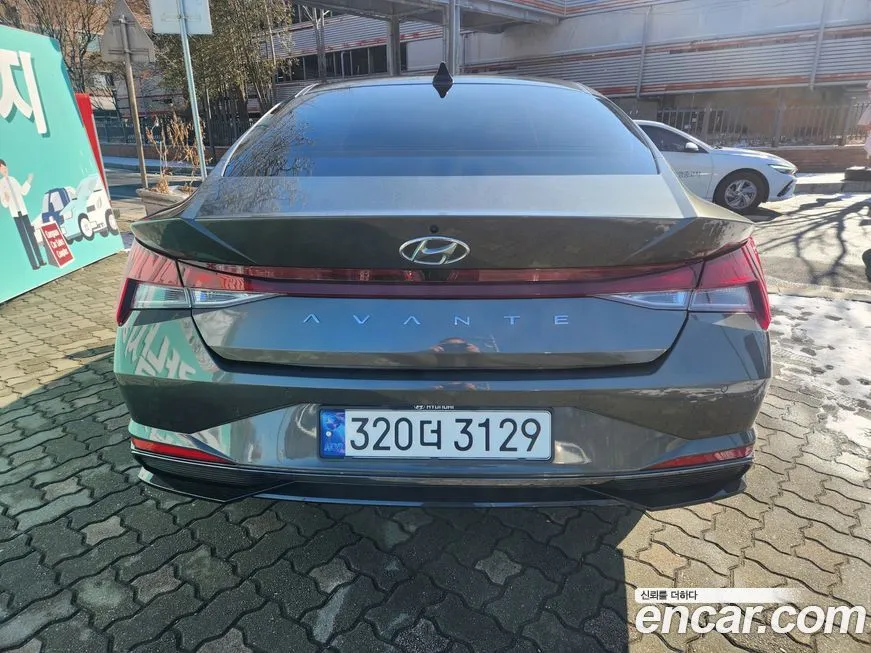 Hyundai AVANTE — фото 10