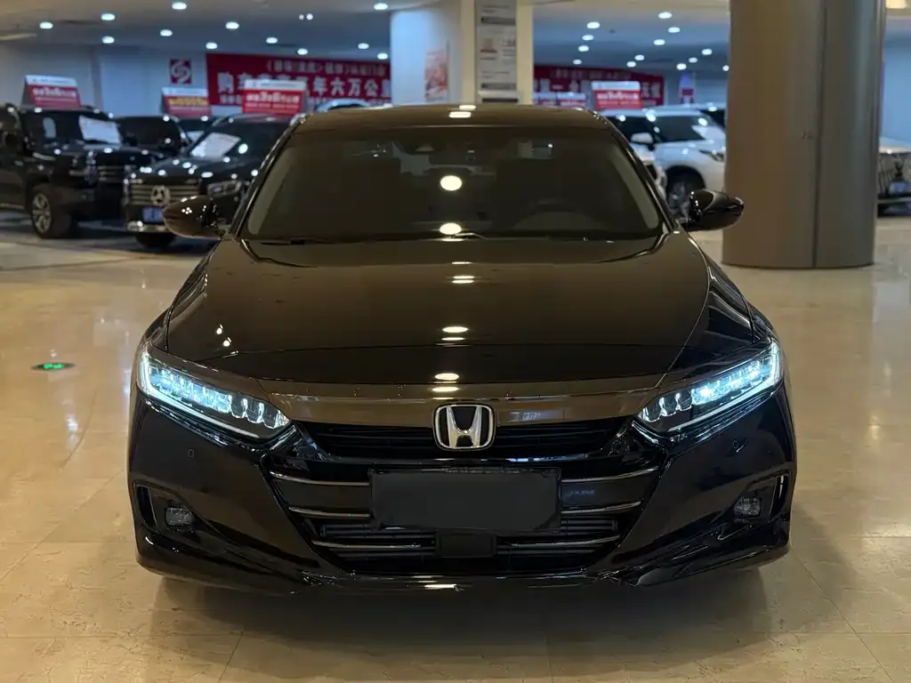 Honda Accord 2023 из CN, фото 1