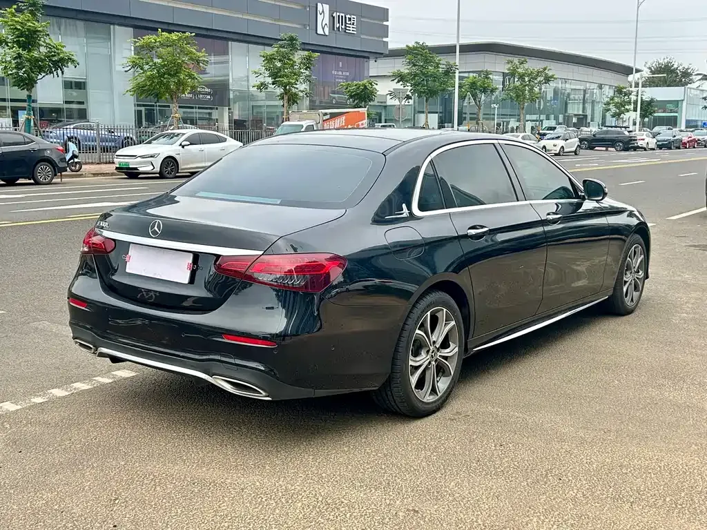 Mercedes-Benz E-Class 2022 из CN, фото 4