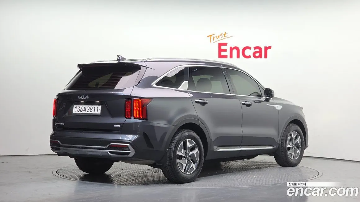 Kia Sorento 2023 из KR, фото 2