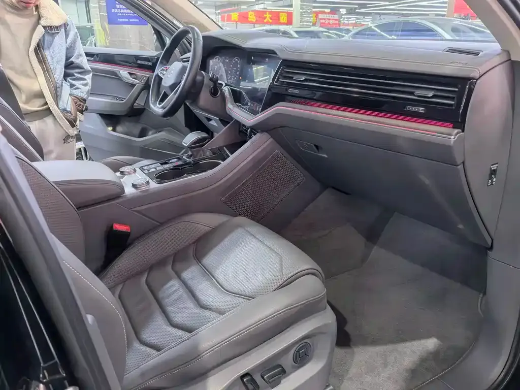 Volkswagen Touareg 2021 из CN, фото 7