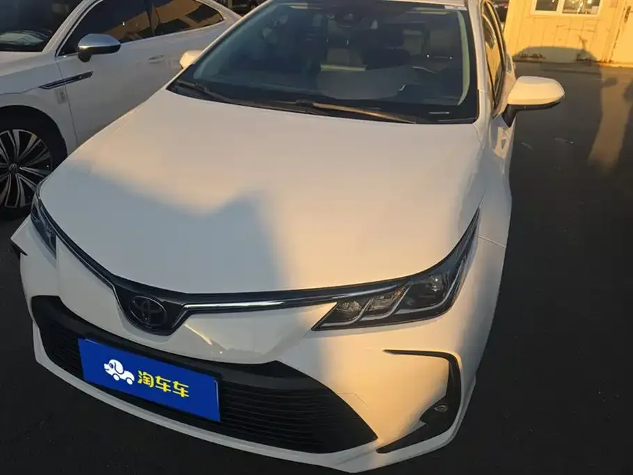 Toyota Corolla 2021 из CN, фото 1