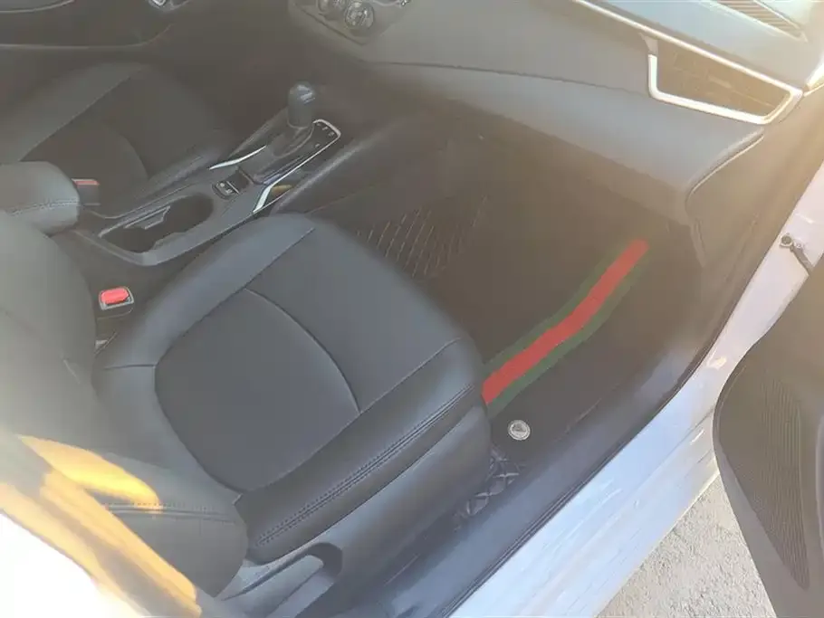Toyota Corolla 2021 из CN, фото 8