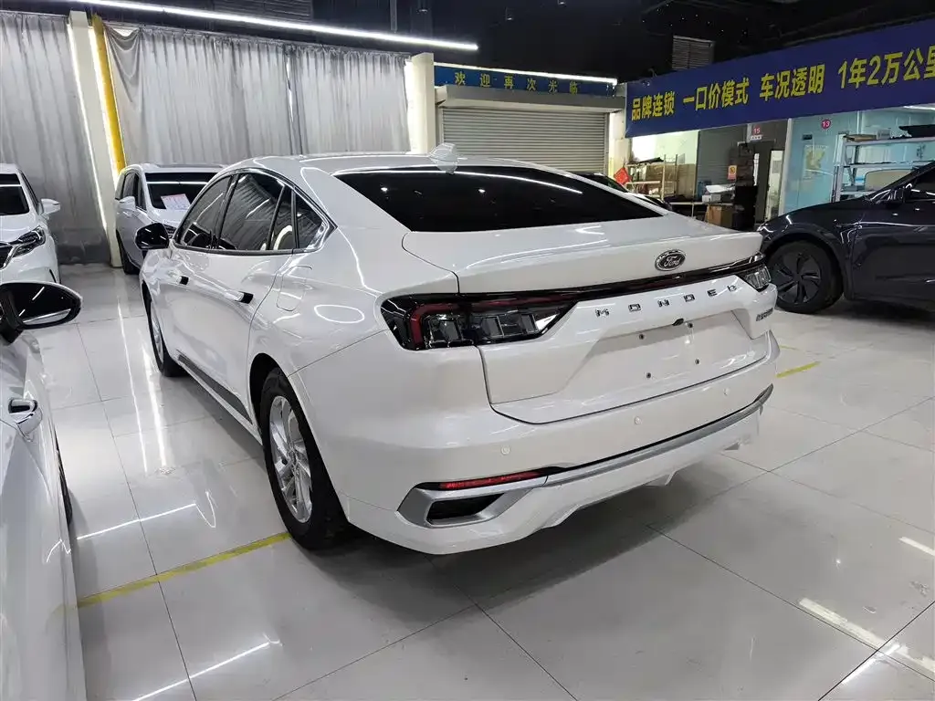 Ford Mondeo 2023 из CN, фото 10