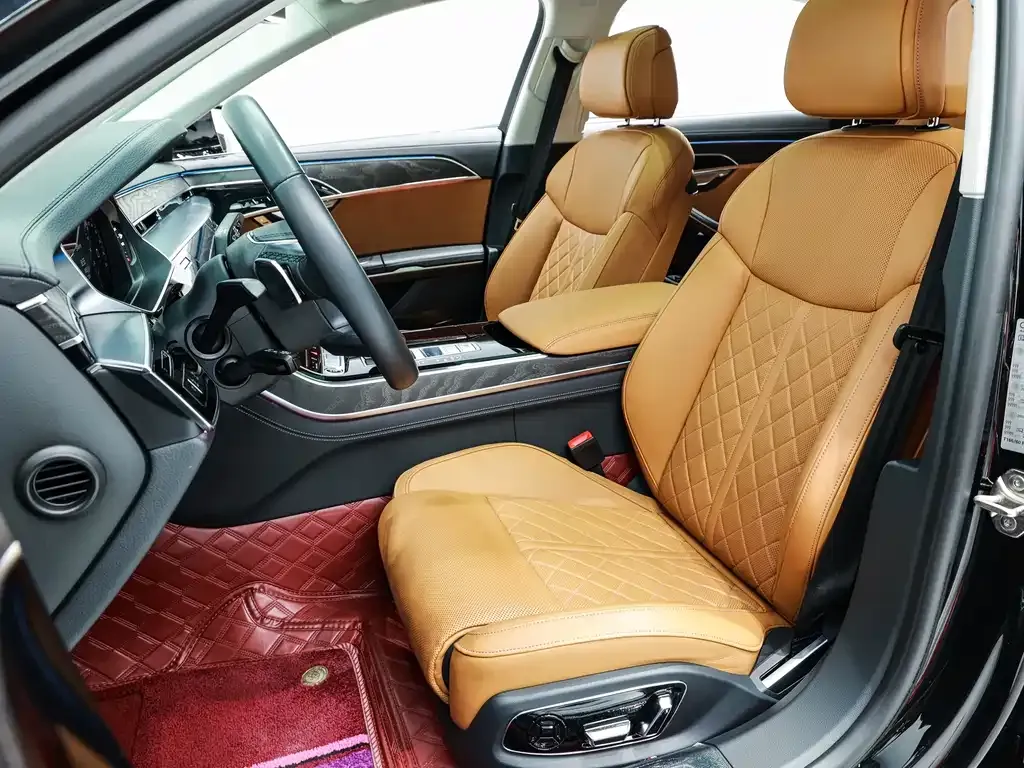 Audi A8 — фото 10