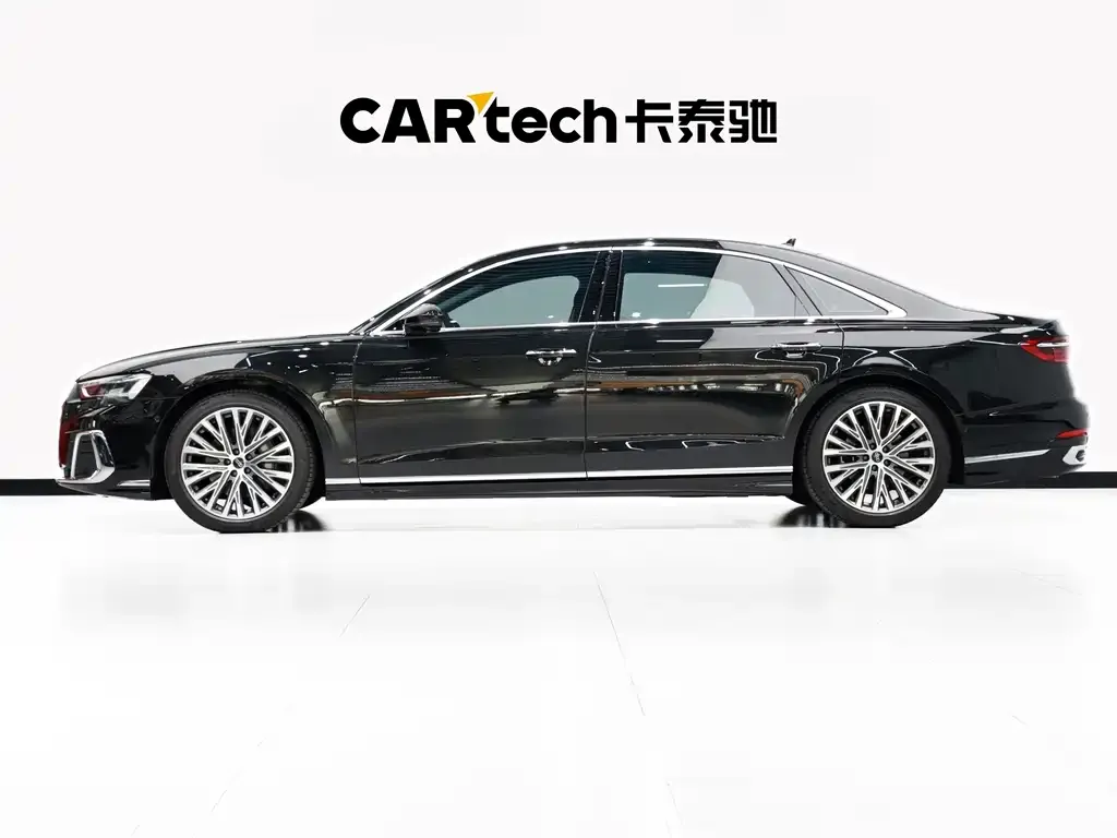 Audi A8 — фото 2