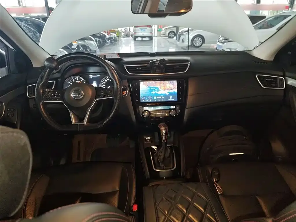 Nissan Qashqai — фото 6