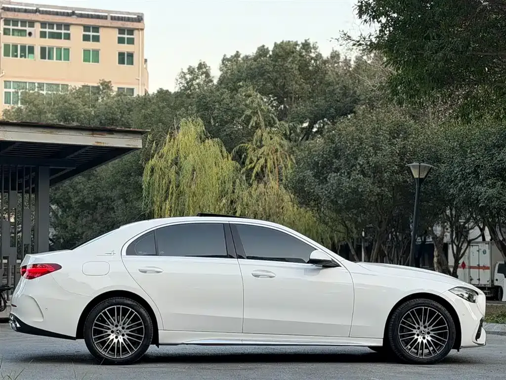 Mercedes-Benz C-Class 2024 из CN, фото 5
