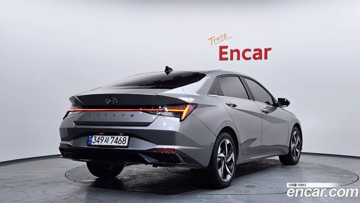 Hyundai AVANTE — фото 2