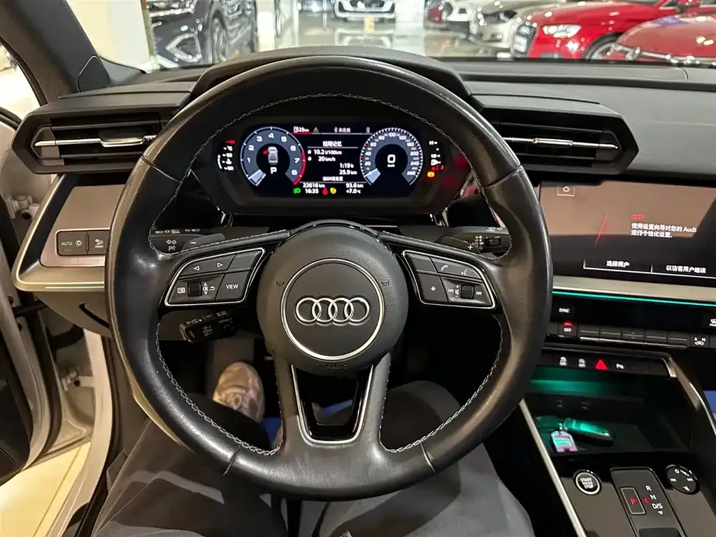 Audi A3 — фото 2