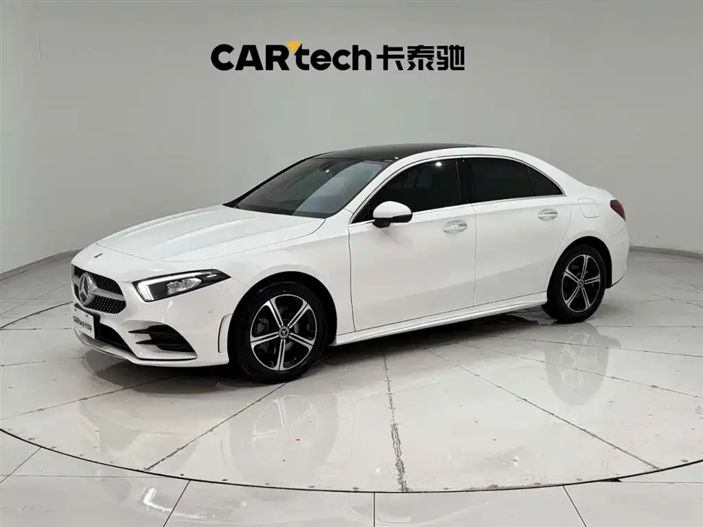 Mercedes-Benz A-Class — фото 1