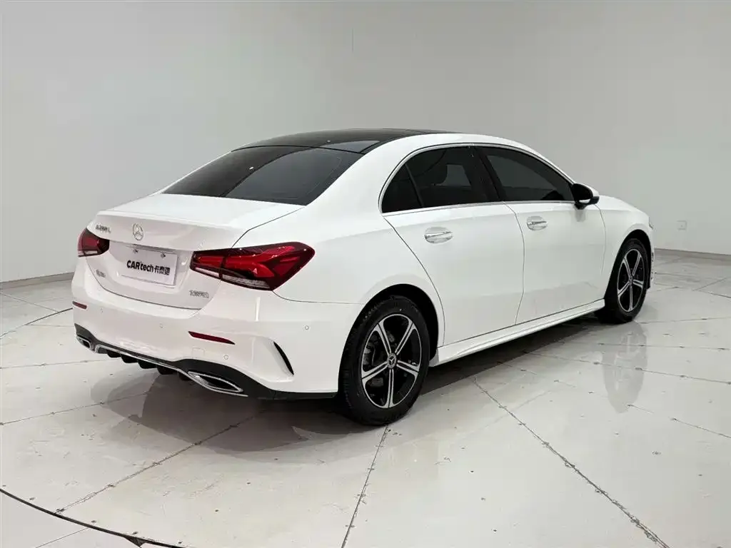 Mercedes-Benz A-Class — фото 2