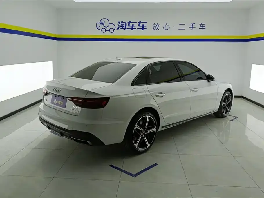 Audi A4L 2024 из CN, фото 6