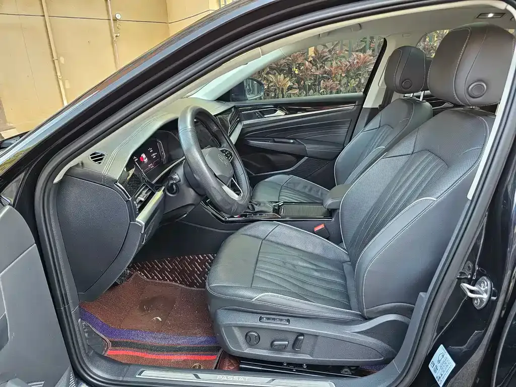 Volkswagen Passat 2022 из CN, фото 5
