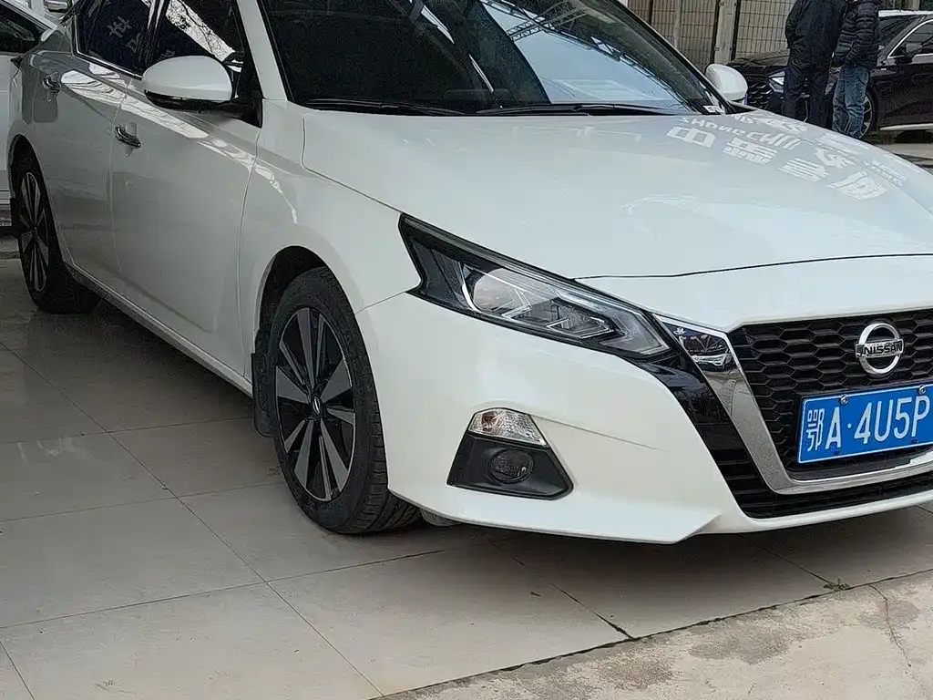 Nissan Teana 2022 из CN, фото 2