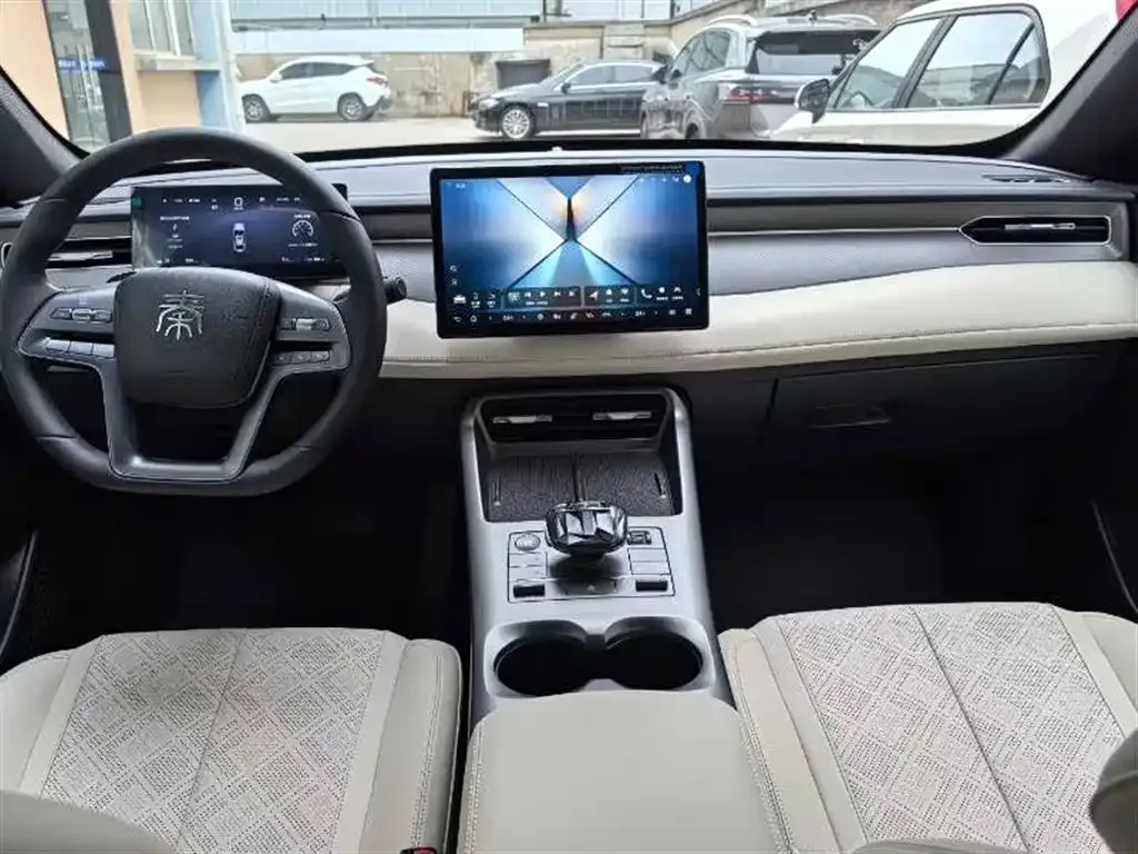 BYD Qin PLUS 2025 из CN, фото 7
