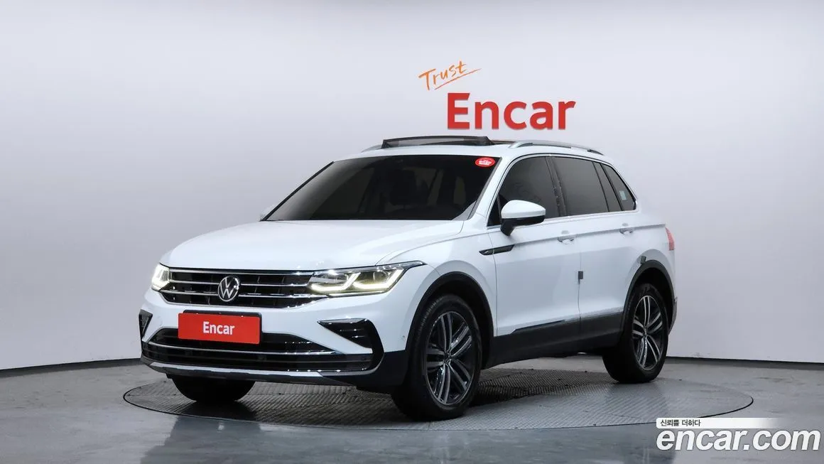 Volkswagen Tiguan — фото 1