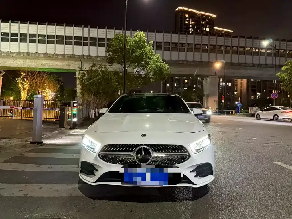 Mercedes-Benz A-Class 2022 из CN, фото 1