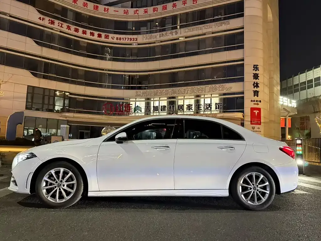 Mercedes-Benz A-Class 2022 из CN, фото 3