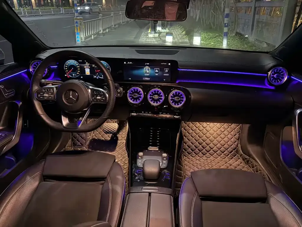 Mercedes-Benz A-Class 2022 из CN, фото 8