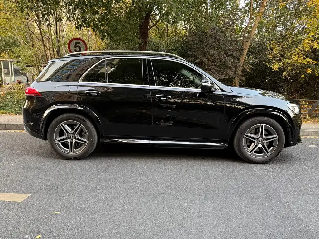 Mercedes-Benz GLE — фото 3