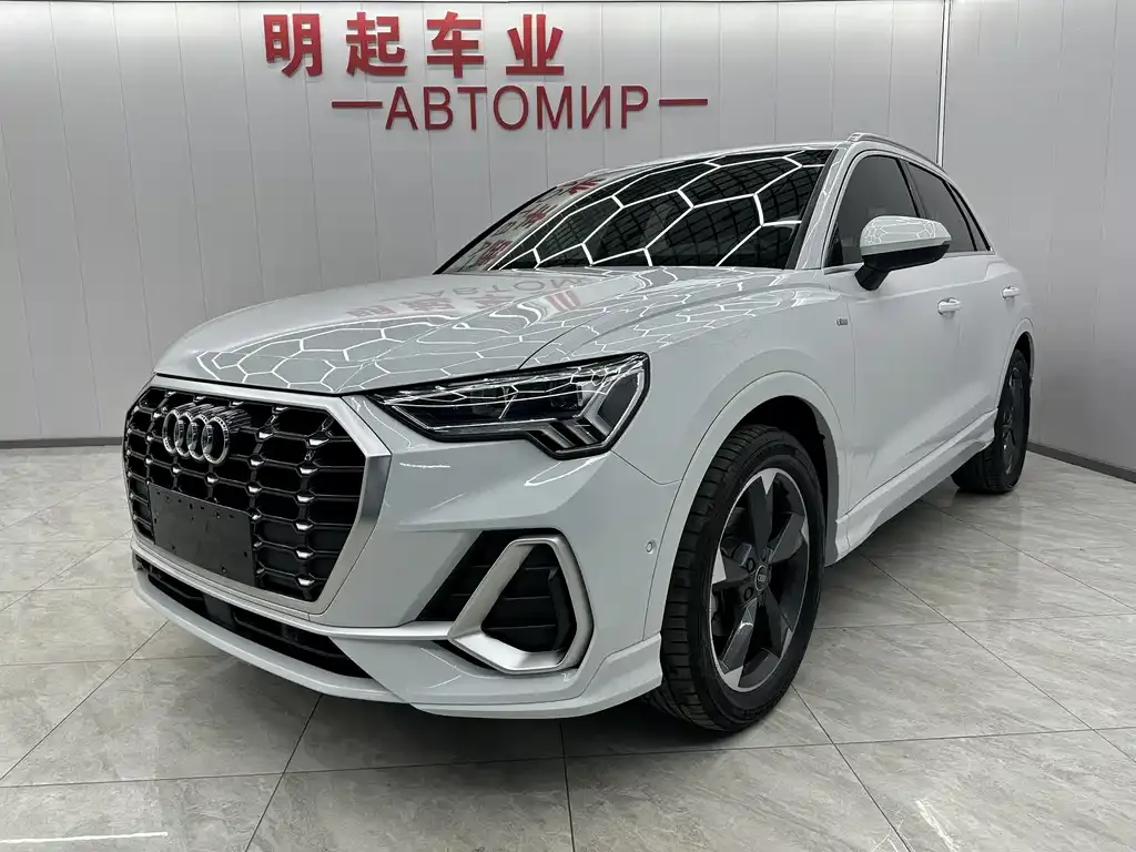 Audi Q3 2022 из CN, фото 1
