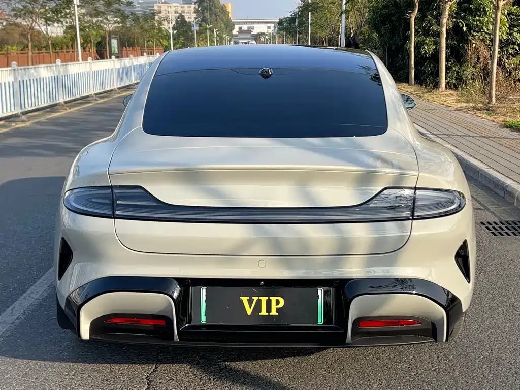 Xiaomi SU7 2025 из CN, фото 9