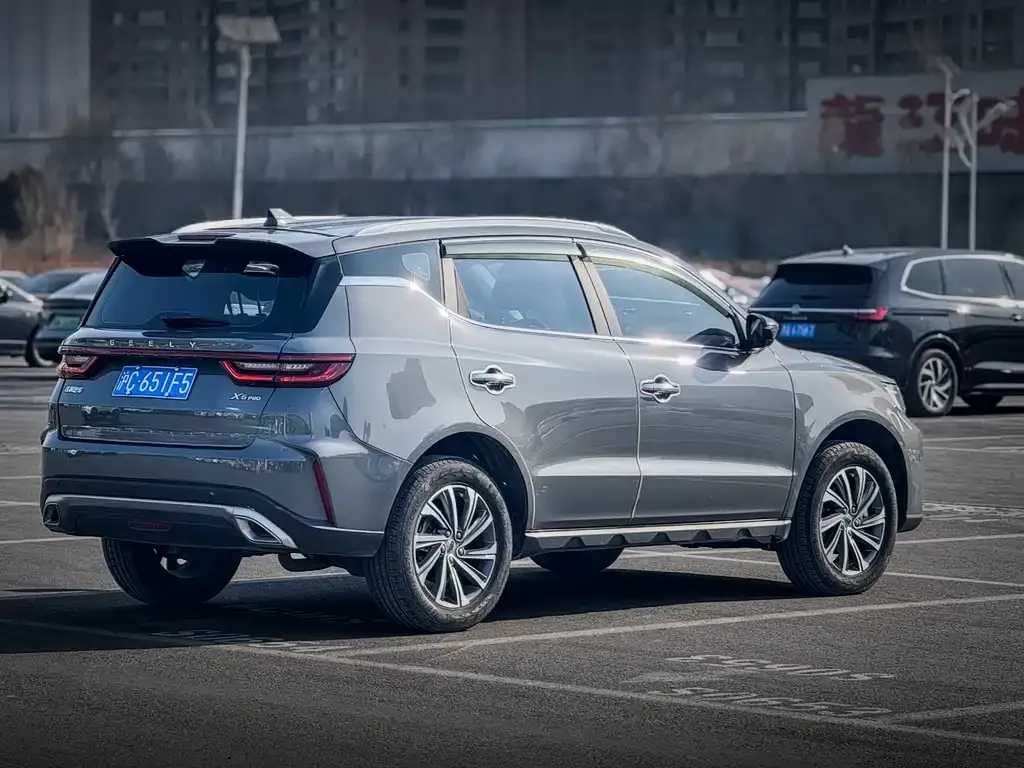 Geely Vision X6 — фото 5