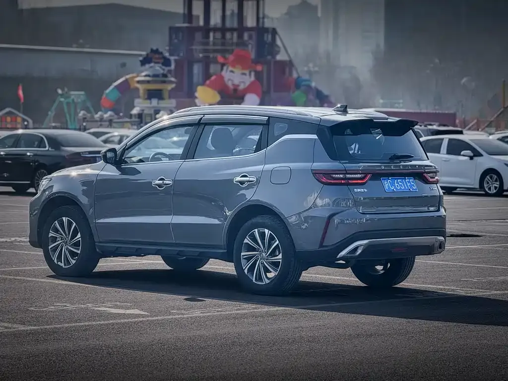 Geely Vision X6 — фото 7