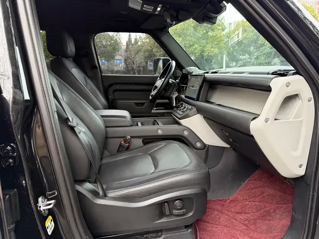 Land Rover Defender 2023 из CN, фото 5