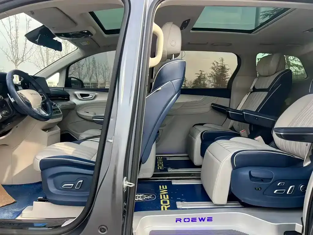Roewe iMAX8 2021 из CN, фото 4