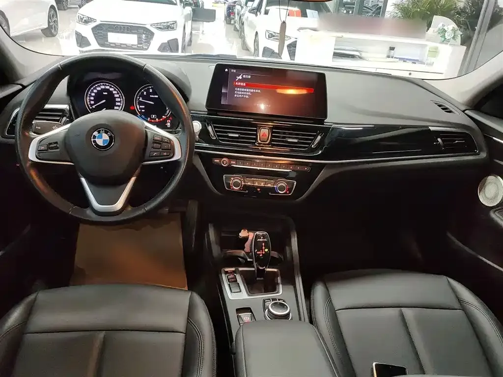 BMW 1 Series 2022 из CN, фото 4