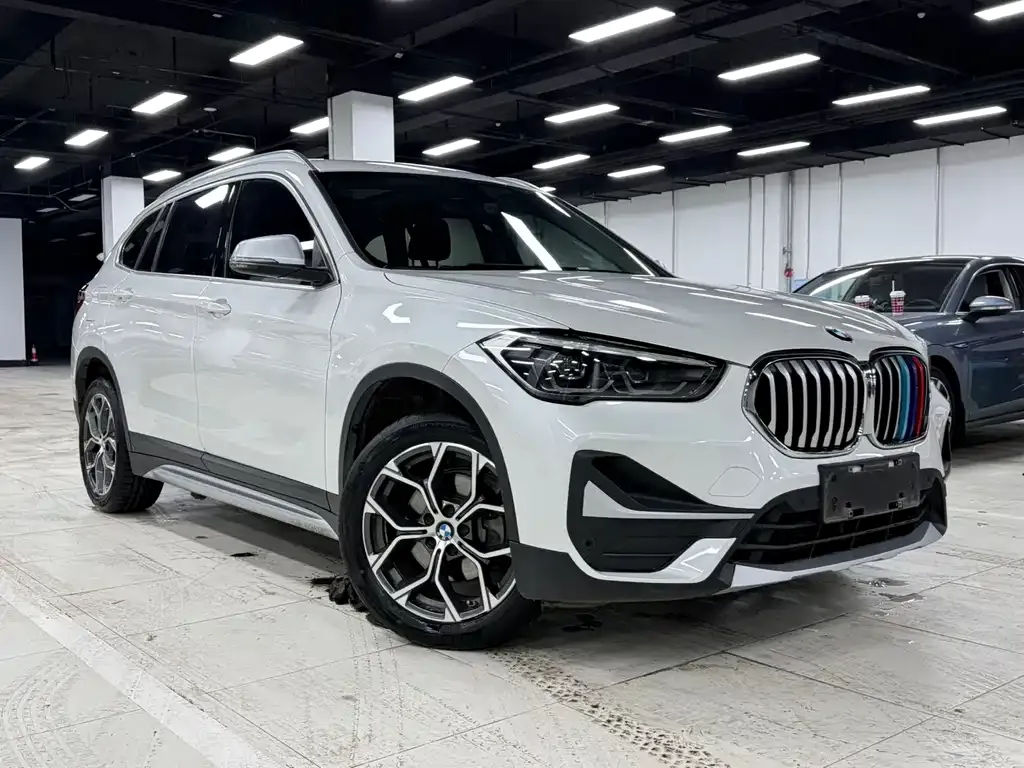 BMW X1 — фото 6